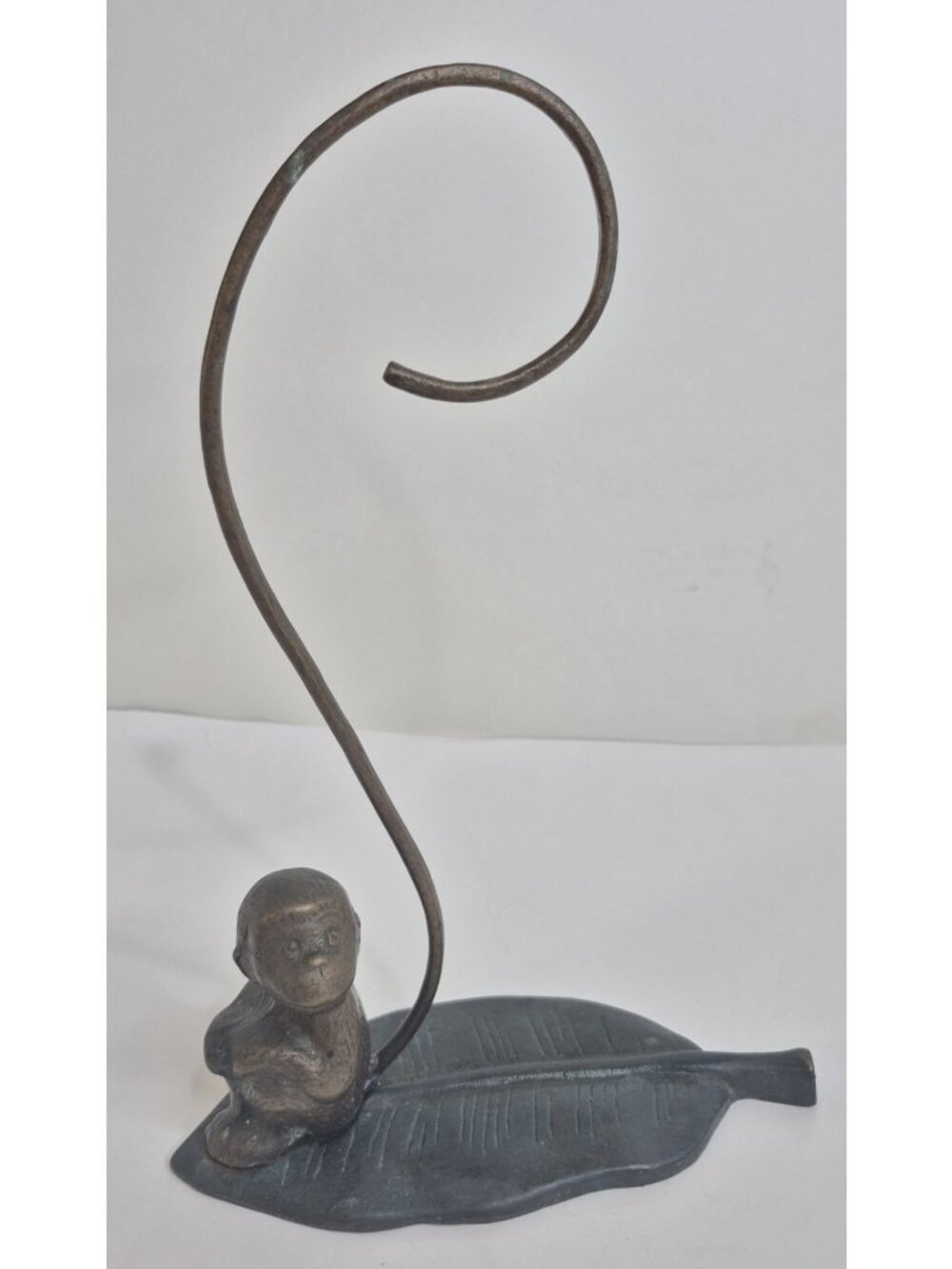 Vintage 12” Brass Monkey Banana Holder Display Sitting on Leaf Natural Patina
